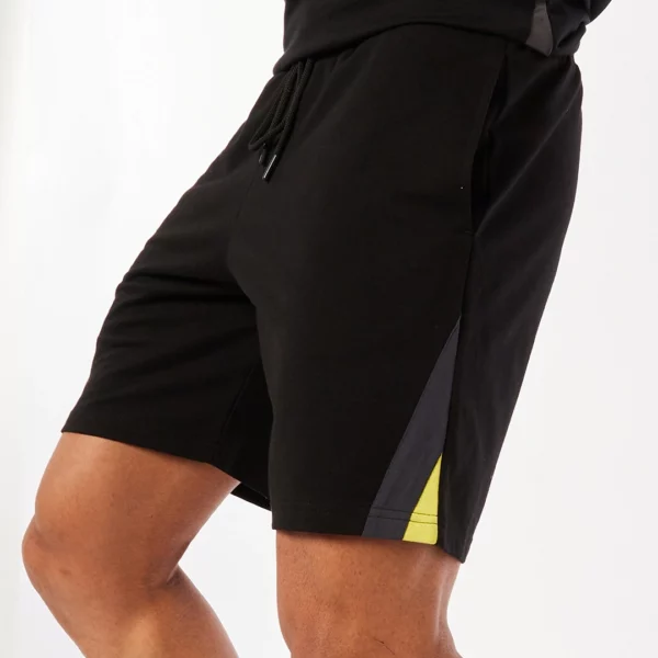 ADEN FOUR Black Solid Shorts